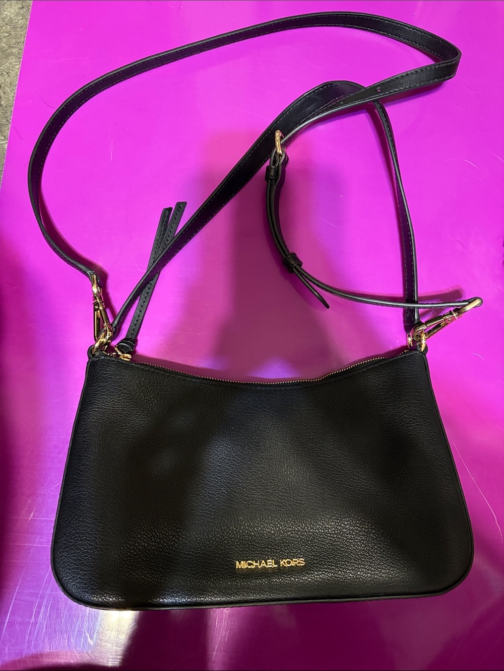 MICHAEL KORS Black Pebbled Leather Crossbody with Gold Hardware